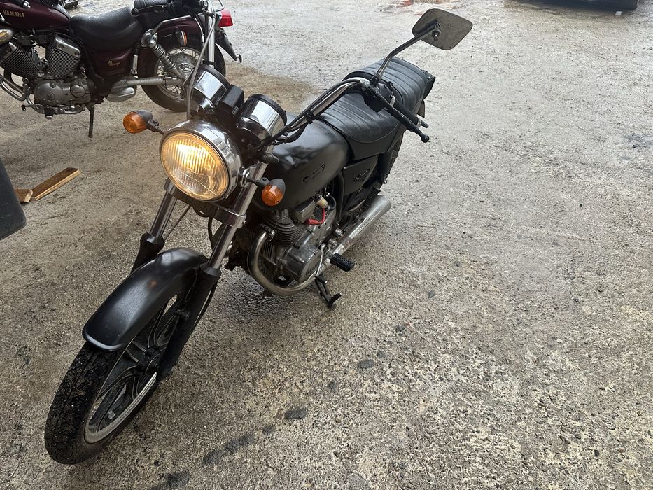 Yamaha xs400 apecial