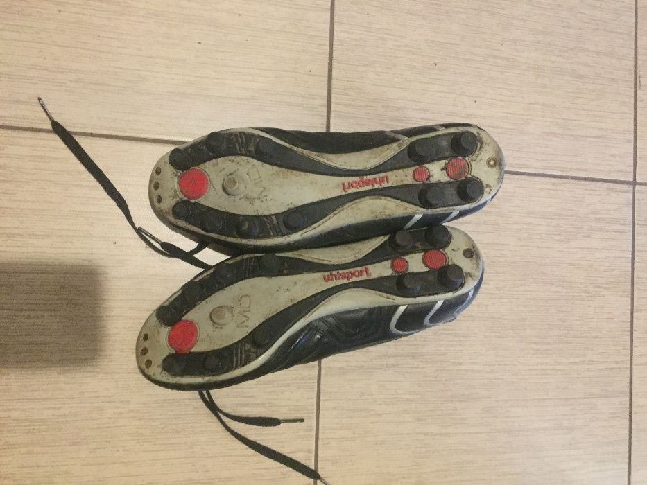 Футболни обувки Uhlsport - бутонки