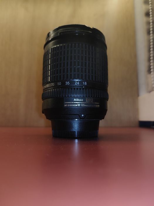 Nikon 18-135mm DX