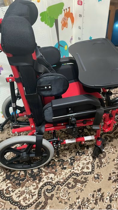 Продам кресло-коляску