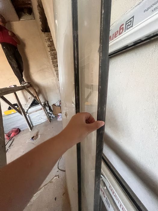 Дверь пластиковая