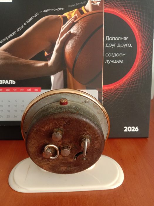 Часы советские слава