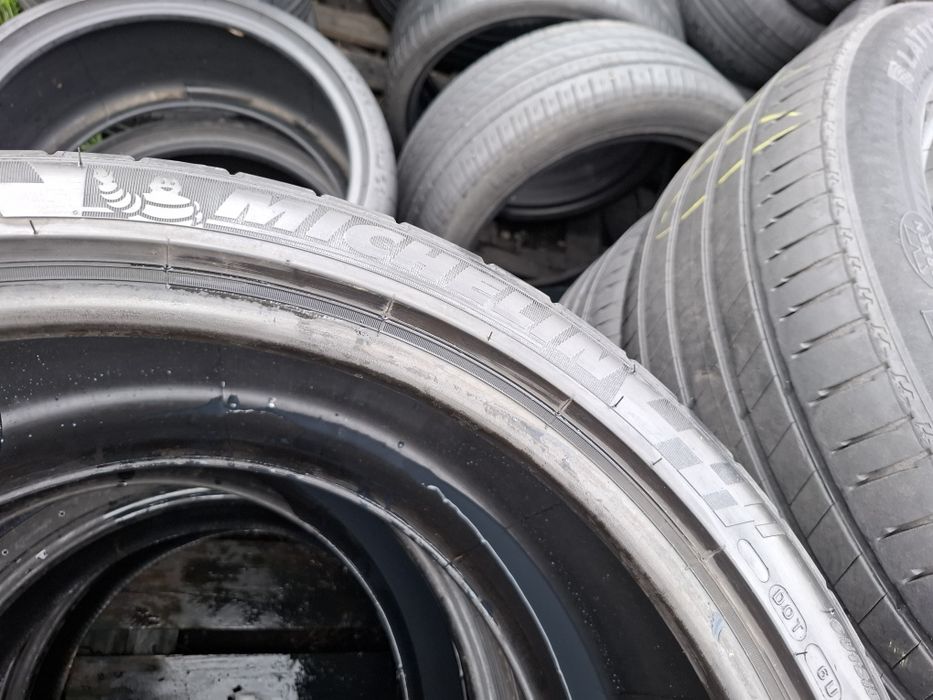 Vand 2 anvelope 275 35 20 michelin de vara dot 2021