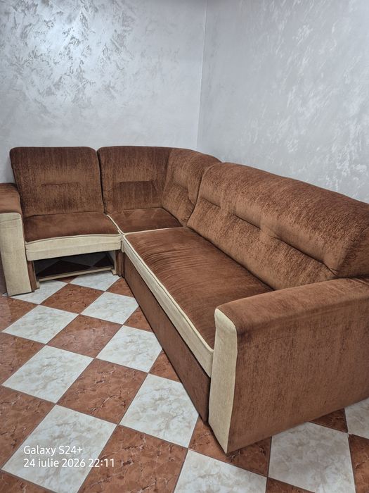 Vand colțar extensibil ca  nou