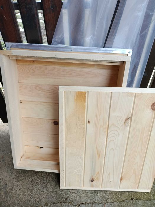 Пчелен кошер 10 рамков ДБ