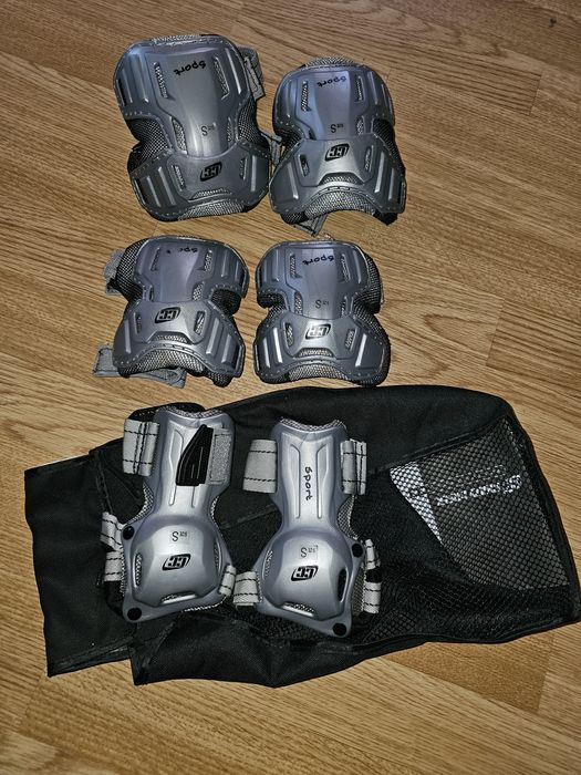 Genunchiere , cotiere