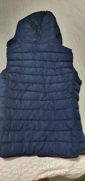 Тъмно син елек с цип