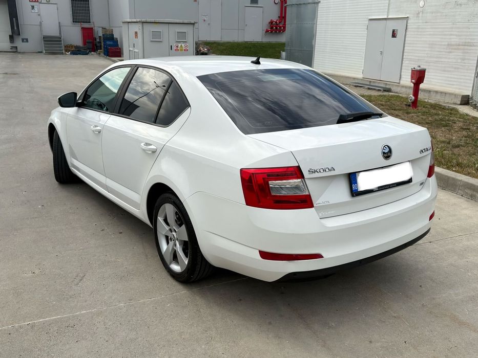 Skoda Octavia III/ 1,6 TDI/2013/Dublu climatronic/ Keyless