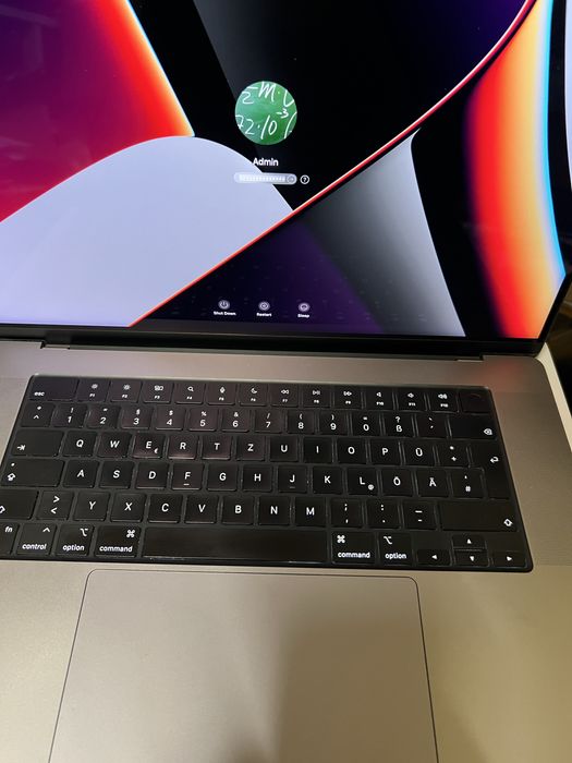 MacBook Pro 16  / A2485 /  2021