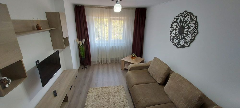 Închiriez garsoniera Gavana 3 cf 1 decomandată et 1