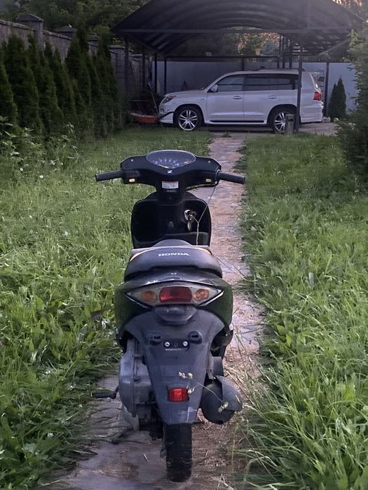Продам мопед honda dio