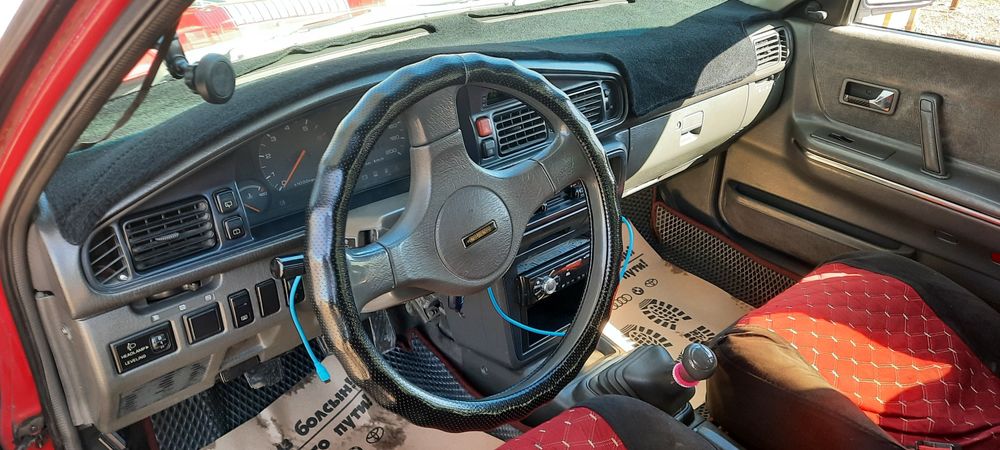 Продам Мазда универсал 1991г