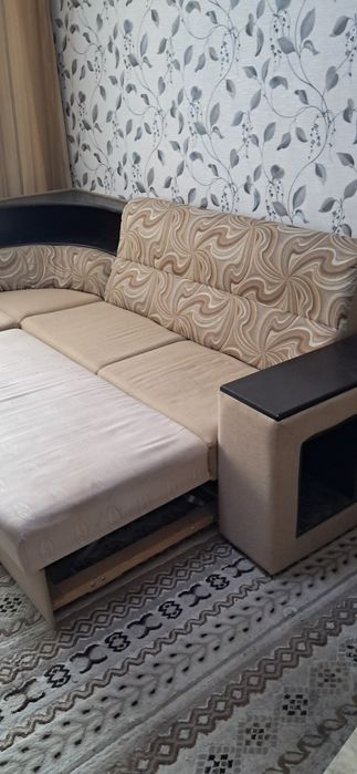 Продам мягкий уголоквзал угловой