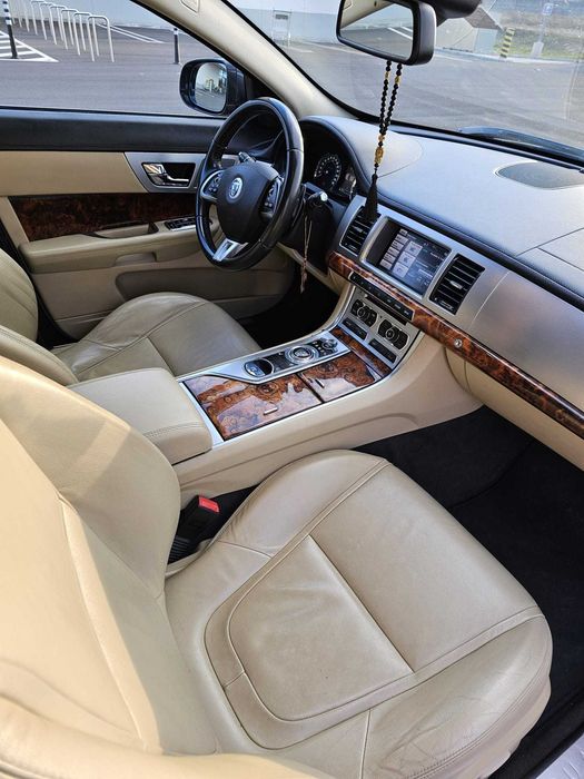 Jaguar XF 2.2 Diesel Luxury