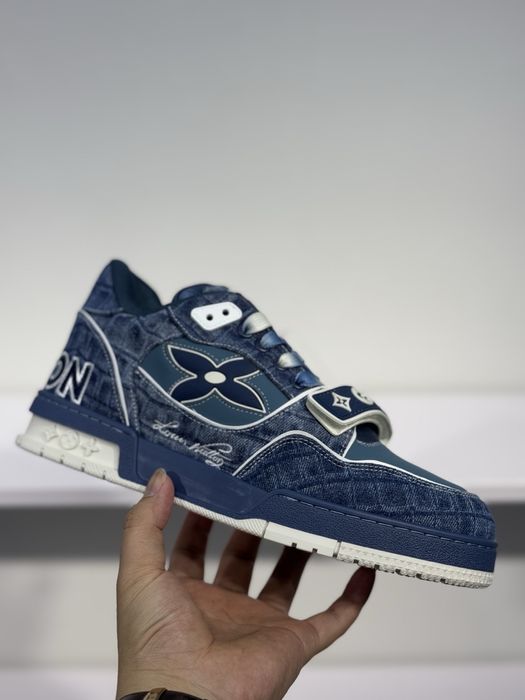 Louis Vuitton Trainer- 
это не просто обувь, это статус.