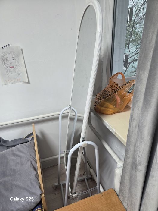 Продам напольное зеркало