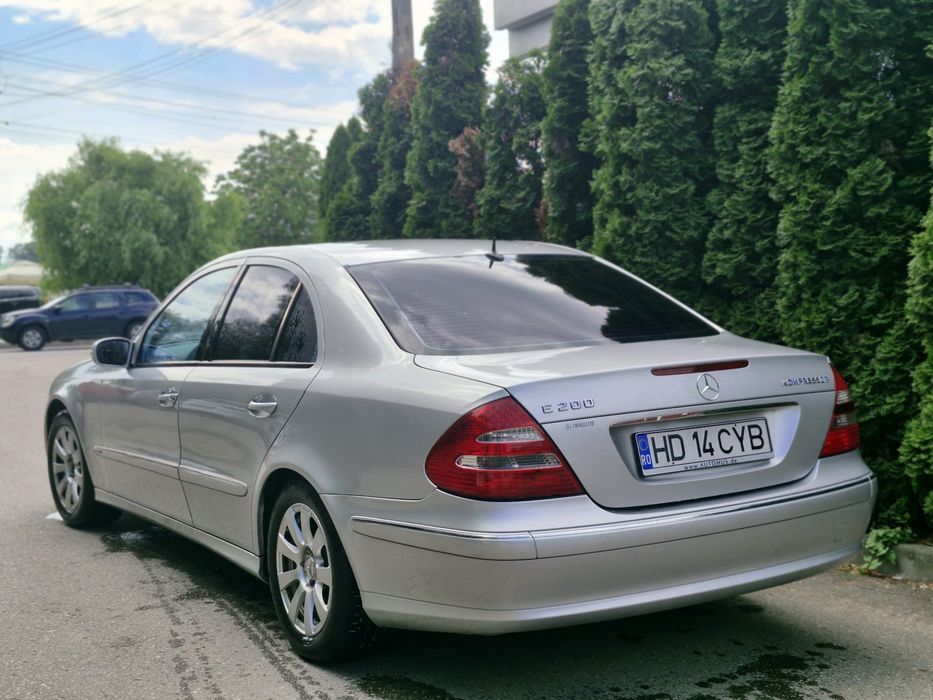 Vand Mercedes E Class W211 Compressor