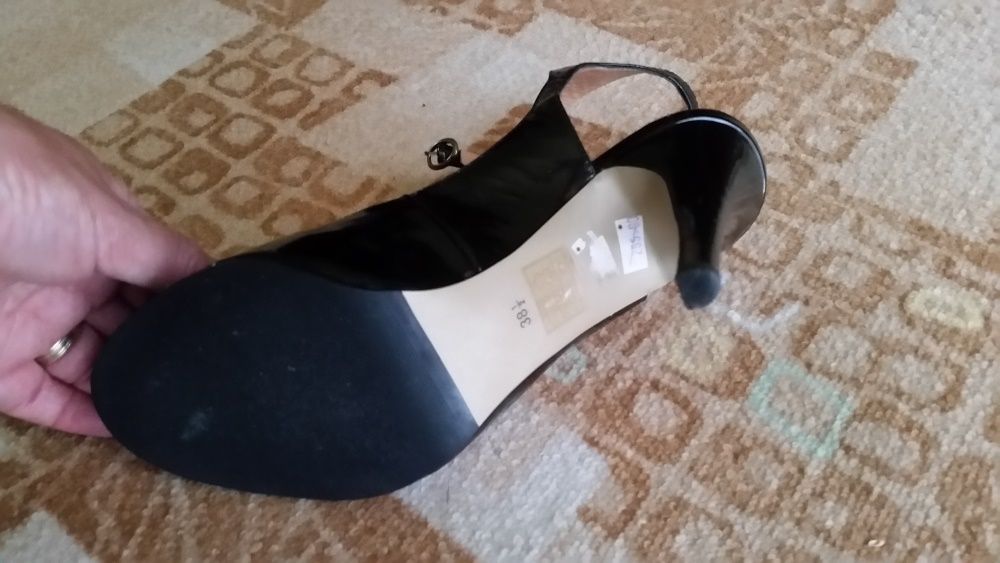 sandale dama din piele lacuita