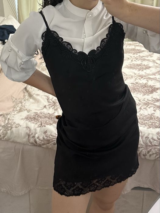 Рокля Junona, черна