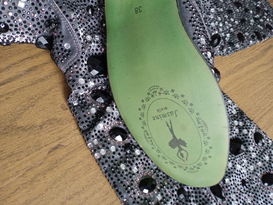 Сапоги женские,новые.