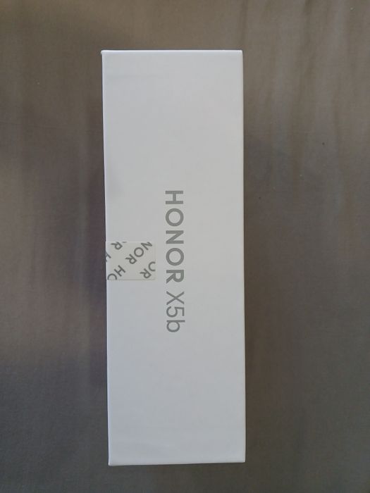 Продам новый смартфон HONOR X5b
