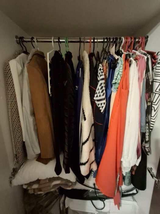 Guess, adidas рсзпрожба на дрехи нови или много малко носени