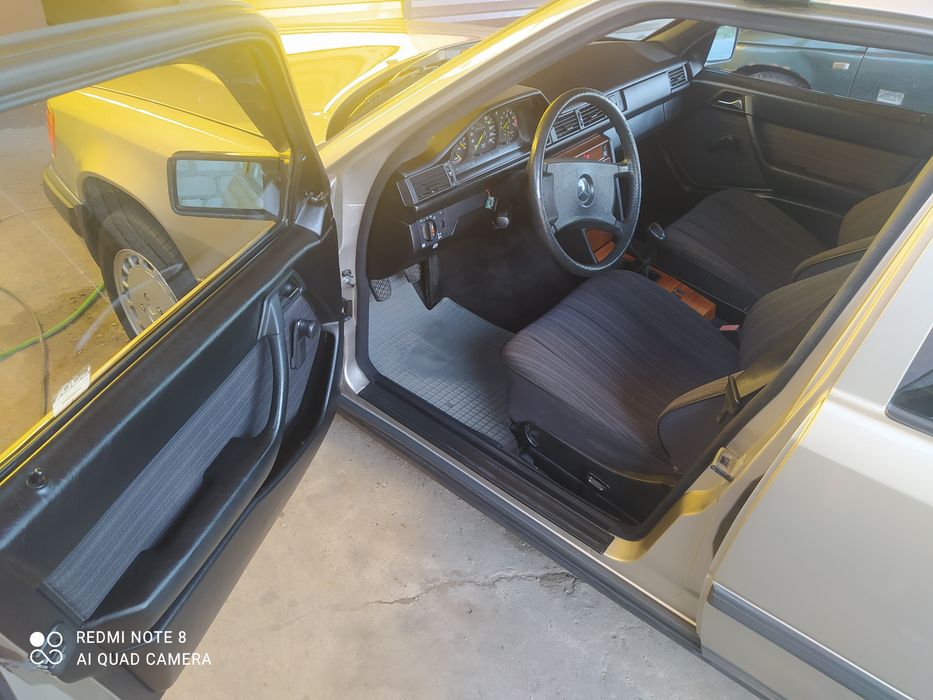 Продам Мерседес Бенз W124