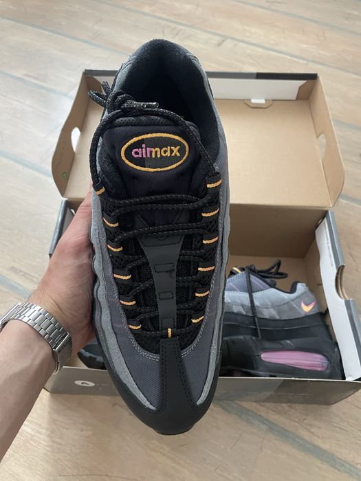 Чисто нови оригинални маратонки Nike Air Max 95 OG(номер 42)