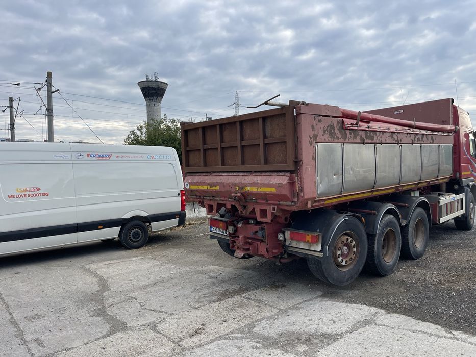 Camion Volvo Fm12