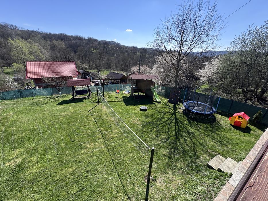 Casa de vanzare -Pensiune de vanzare , inchiriat