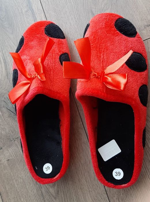 Тапочки домашние