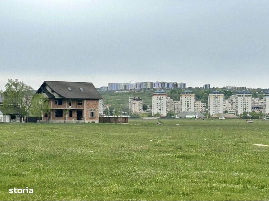 Teren intravilan 500 mp Iași Zona Apărătorii Patriei Șes Bahlui Dacia
