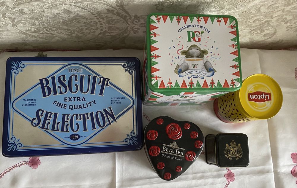 Жестянные коробки