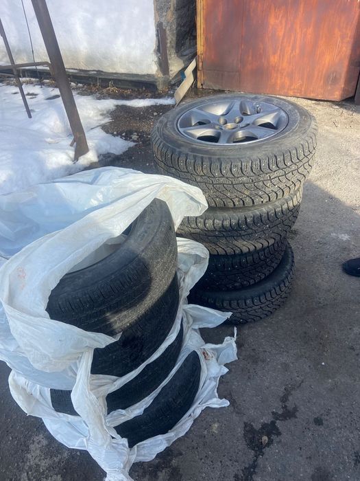 Продам диски месте с шиноми