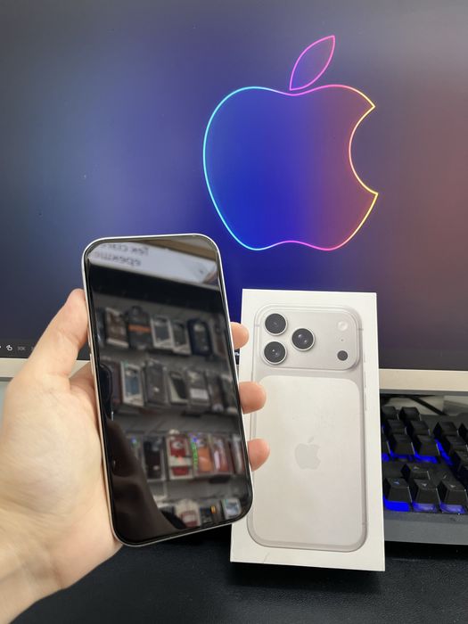 iPhone 17 про в идеaльном состоянии