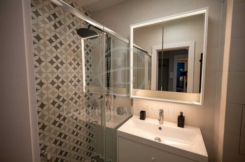 Продава се Двустаен апартамент в Пловдив, Център - 71 кв.м за 1121 €/кв.м - Снимка #9