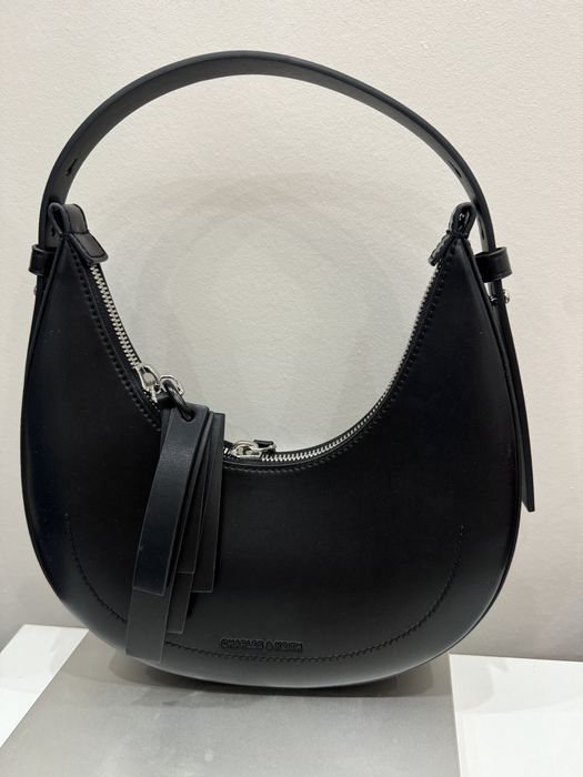 Сумка Charles and Keith