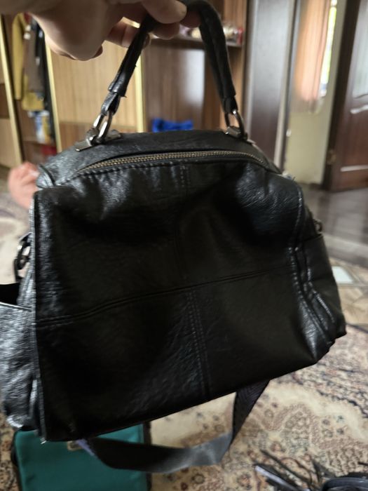 Продам женские сумочки