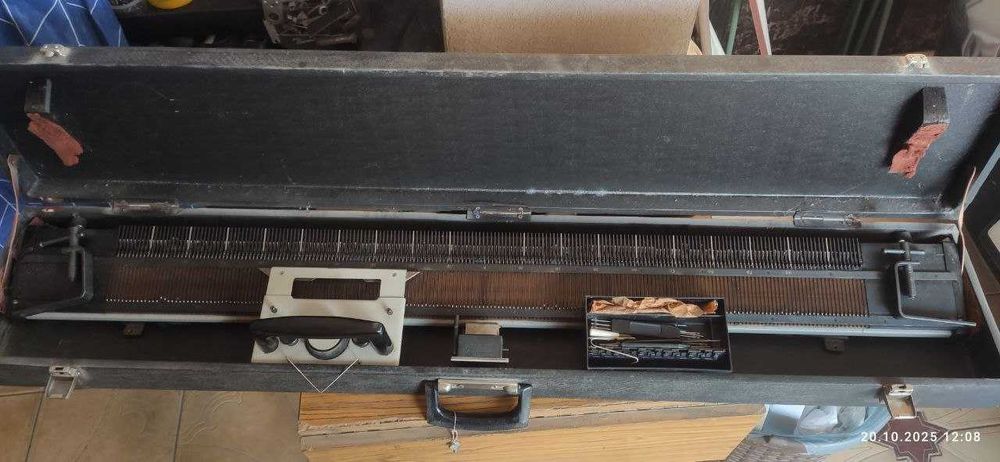 Вязальная машина Нива 2