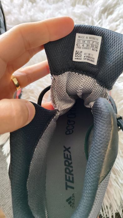 Terrex eco Otholite Gtx 39 1/3