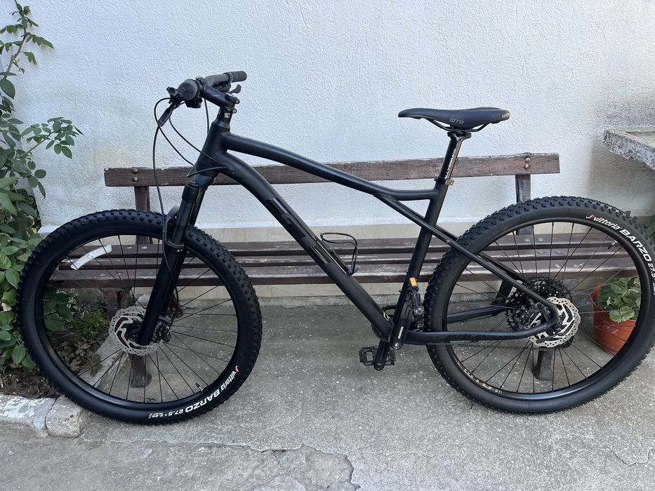 Велосипед GT Black Edition - L размер , 27,5ц - Като нов .