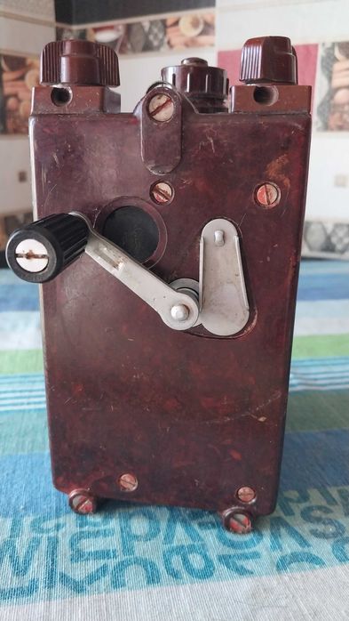 КПМ-1А Конденсаторный Электрогенератор