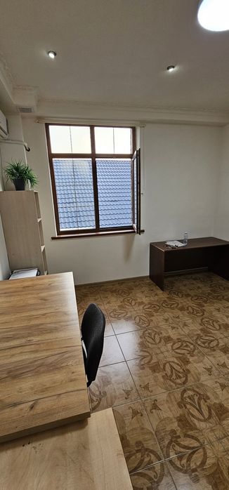 Сдам в аренду кабинет 20 кв м