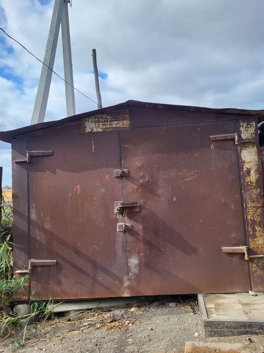 Металлический гараж