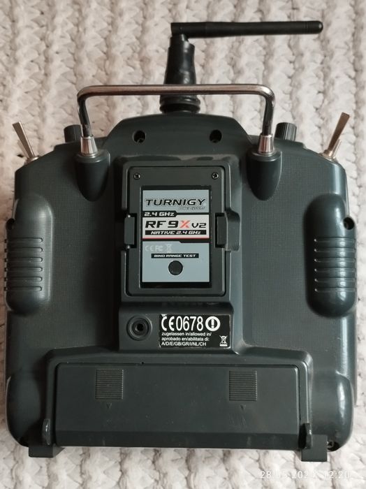 Аппаратура Turnigy 9x