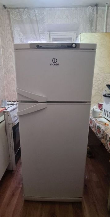 Продам холодильник недорого