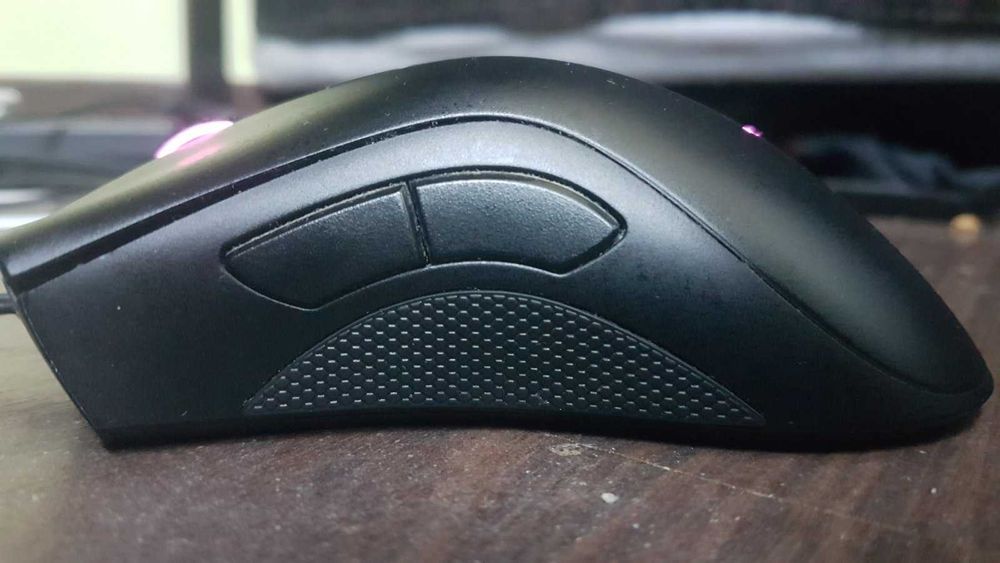 Гейминг мишка Razer Deathadder elite.
