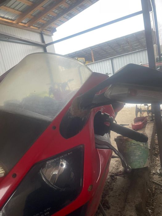 Vând motocicletă             Urgent