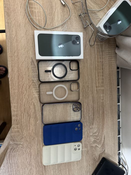 iPhone 13 128GB, 87% Battery health