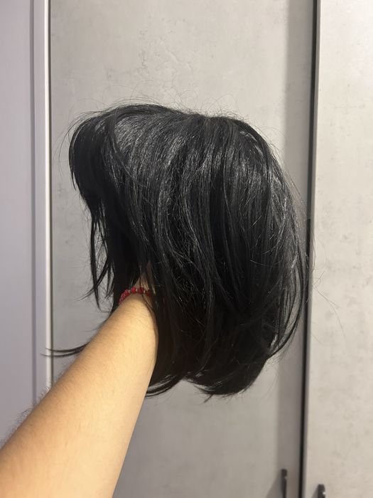 Парик черный карэ